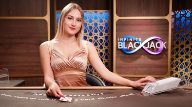 Live Blackjack spielen bei StarVegas