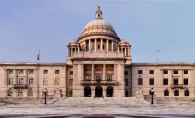 Rhode Island Senate Approves Sports Betting Expansion Bill
