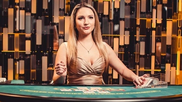 Evolution Live Poker at Playzee Casino