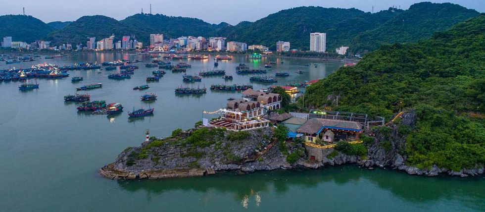 Vietnam's Ha Long Bay