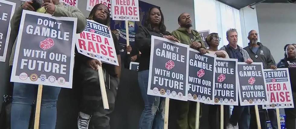 Casino strike looming in Detroit