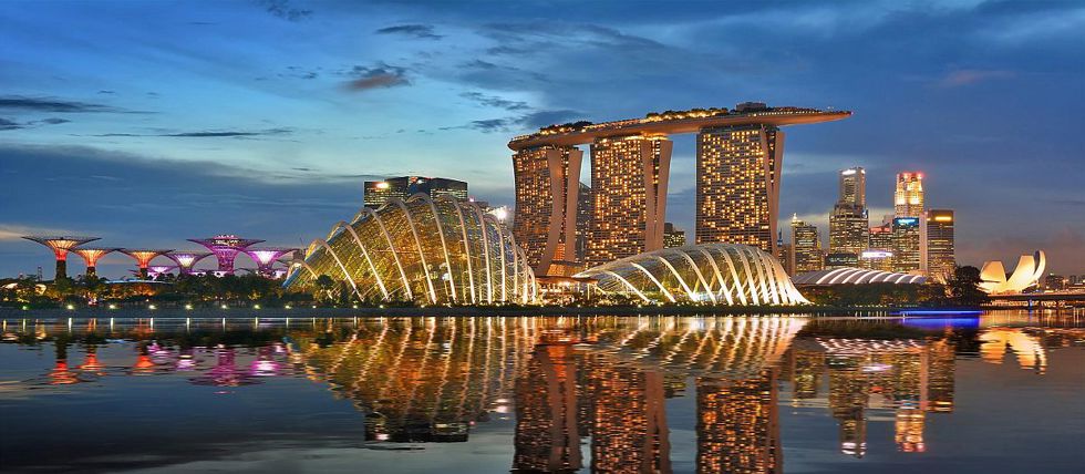 Marina Bay Sands in Singapore at dusk