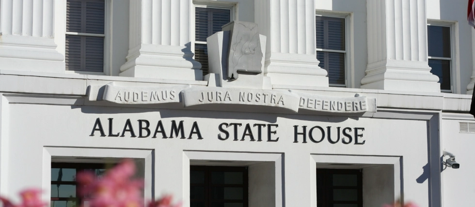 Alabama targets illegal gambling